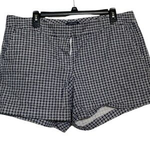 Land ‘N Sea Women’s Shorts Size 14 Blue Plaid Stripe